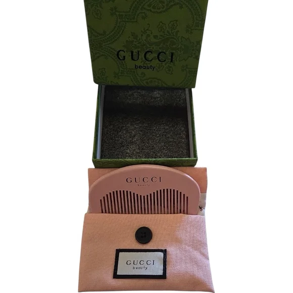 Gucci Beauty Pink Hair Comb with Green Box & Pouch One Size - Picture 1 of 4